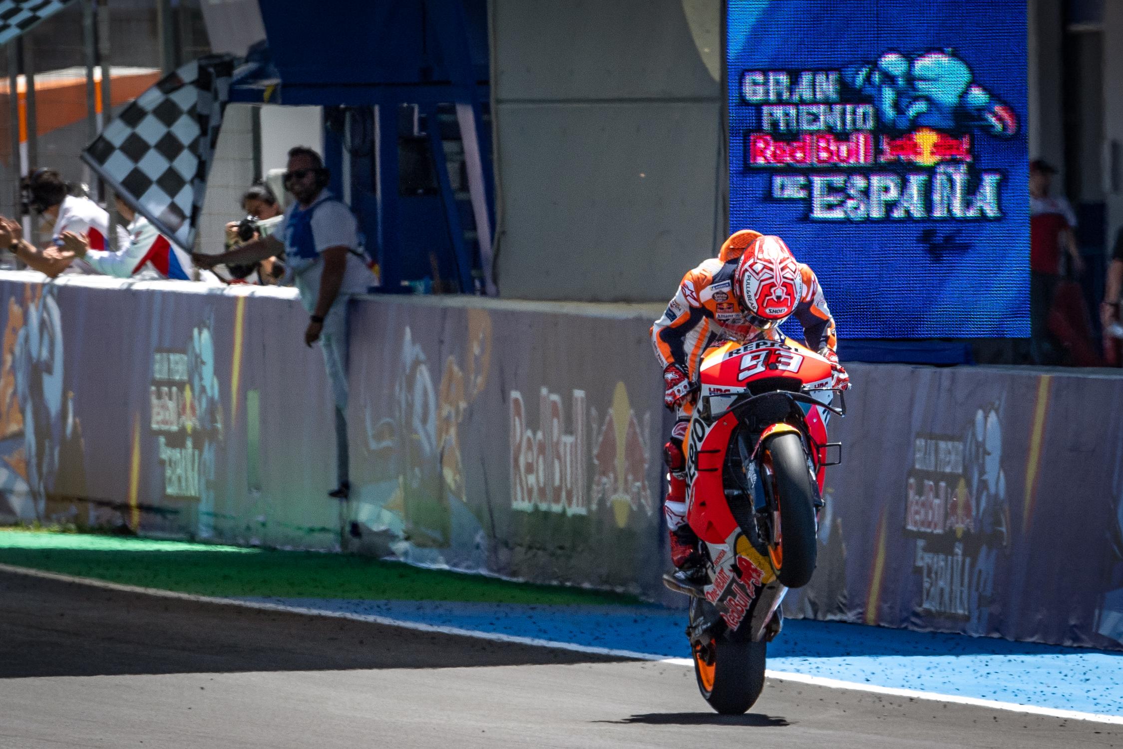 mm jerez 2019 wheelie