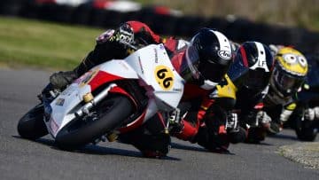 FAB Racing round 1 LS2 Helmets Mini GP70 – Ronnie Harris Leading