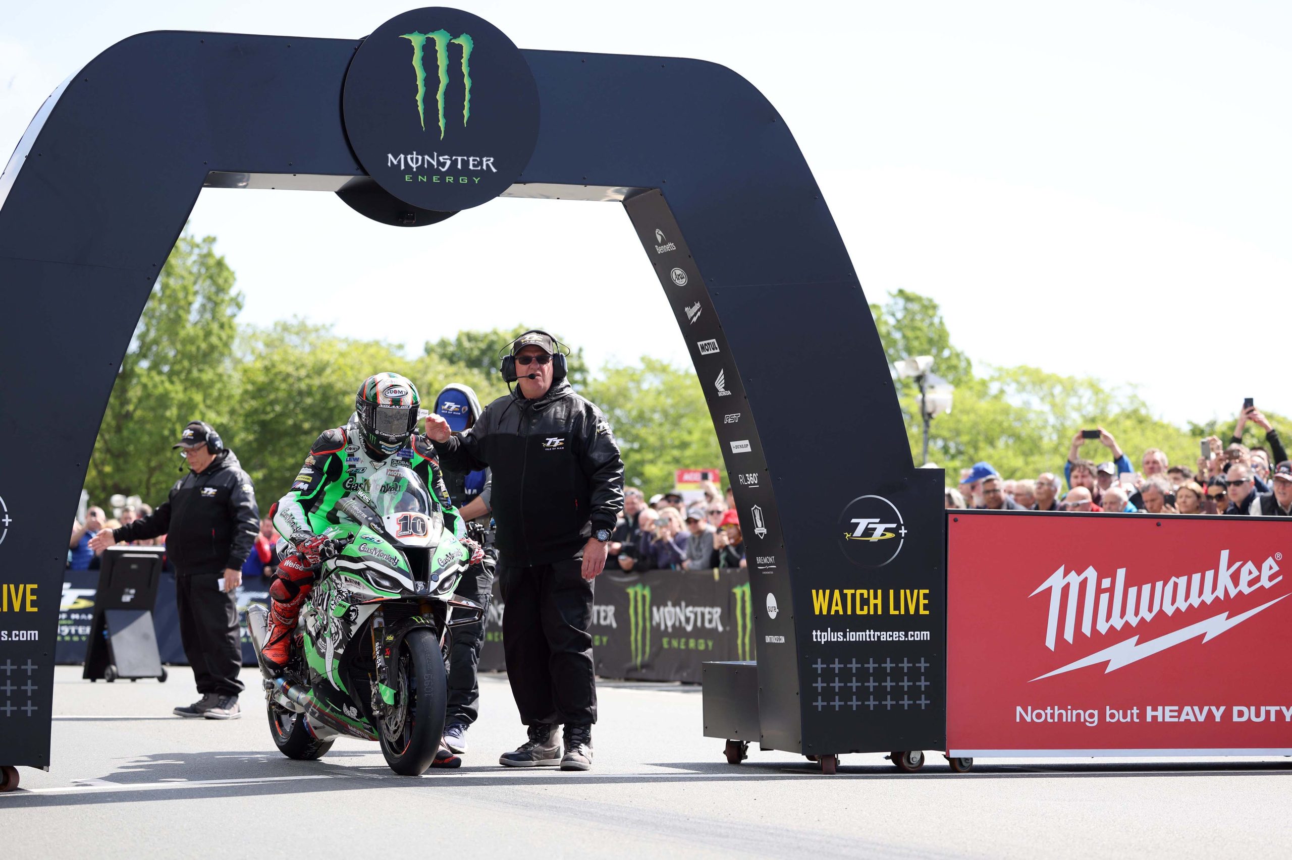 Peter Hickman 2023 Isle of Man TT