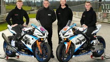 BSB, British Superbike Championship, HAWK Honda. Mallory Park, Leicestershire, 16th December 2023. Charlie Nesbitt, GBR, Hawk Racing, Honda CBR1000RR-R, Steve Hicken, Master Mac Surfacing Sponsor Roger James, Lee Jackson, GBR, Hawk Racing, Honda CBR1000RR-R